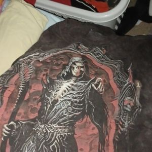 Mens The Mountain brand Shirt